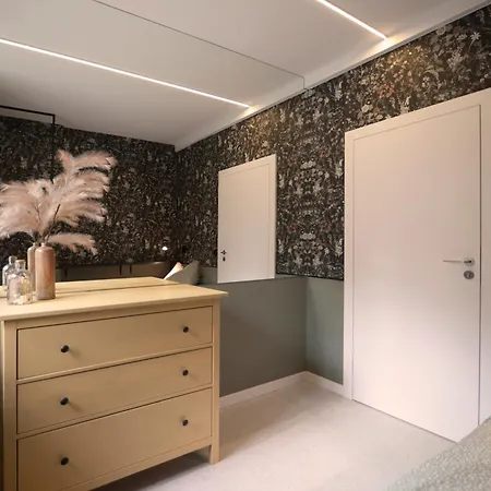 In Historic Heart Of Apartman Wrocław