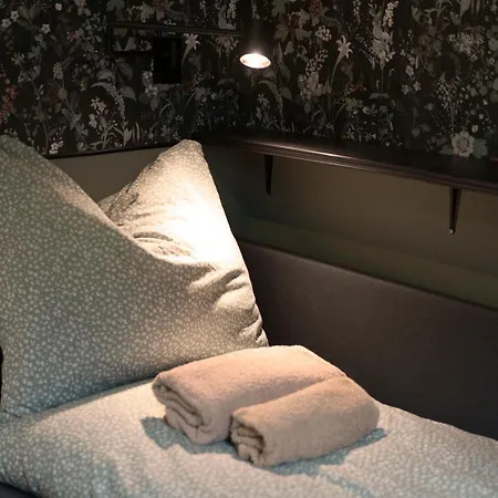 Apartman In Historic Heart Of *